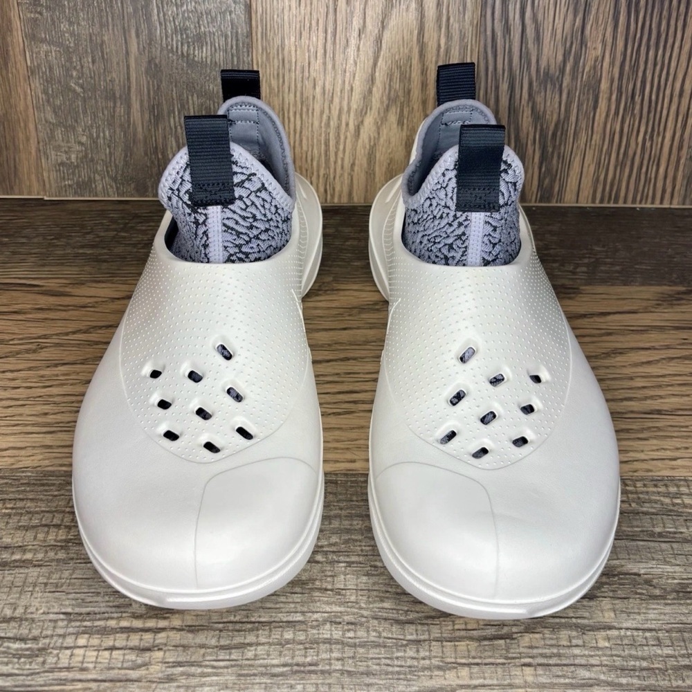 Air Jordan System 23